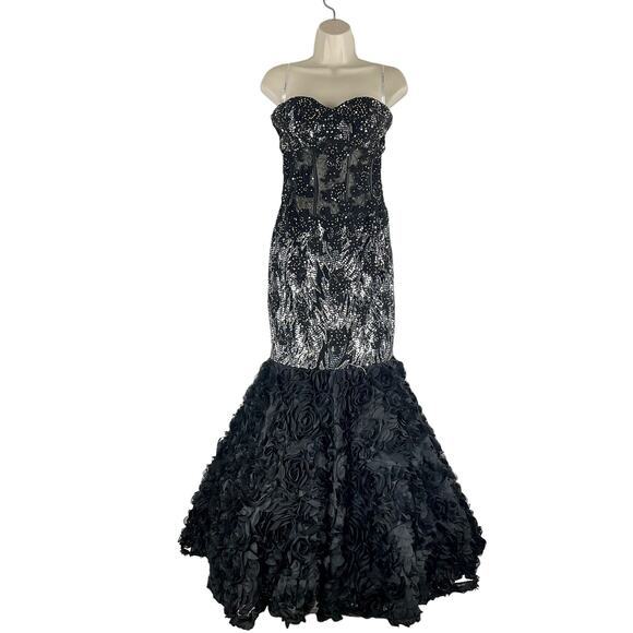 Xtreme Strapless Lace Sequin Mermaid Evening Gown 3D Floral Petal Size 6 - Picture 1 of 13